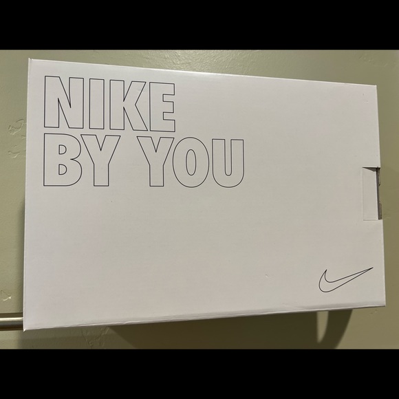 Nike React Infinity Run Flyknit 2 - Custom Colors Captain Marvel Inspired - Picture 11 of 11